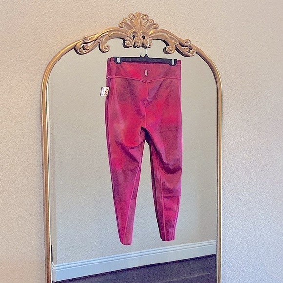 Free People FP Movement Activewear Leggings Wild raspberry/fig Size L - Picture 6 of 8